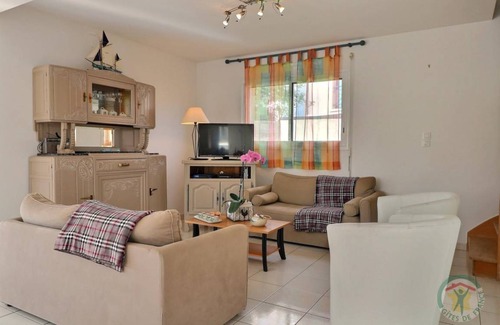 Saint-Lunaire House | 101 m² Gîte ∙ 4 bedrooms ∙ 8 guests
