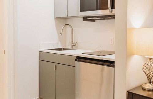 Bartlesville Apartment | 101 · Modern Charm #101 - Hotel Phillips