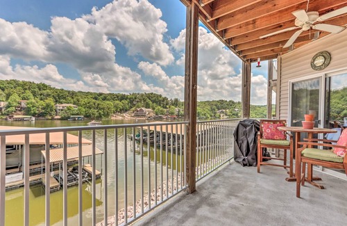 Camdenton Apartment | 103 m² Apartment ∙ 2 bedrooms ∙ 6 guests