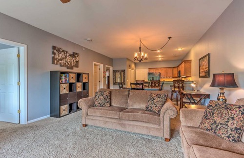 Camdenton Apartment | 103 m² Apartment ∙ 2 bedrooms ∙ 6 guests