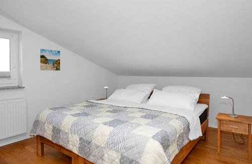 Warwerort Apartment | 104 m² Apartment ∙ 1 bedroom ∙ 6 guests