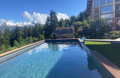 Arc-1600 House | 104 m² Gîte ∙ 3 bedrooms ∙ 8 guests