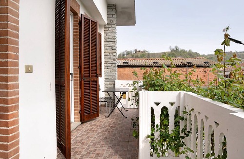 Dogliani Apartment | 105 m² Apartment ∙ 2 bedrooms ∙ 5 guests