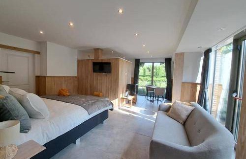Nieuwkerken-Waas Bed & Breakfast | 105 m² Bed and breakfast ∙ 2 guests