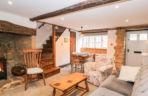 Sherborne House | 105 m² House ∙ 2 bedrooms ∙ 4 guests