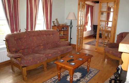 Valley House | 105 m² House ∙ 3 bedrooms ∙ 6 guests