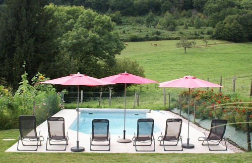 Saint-Cere House | 106 m² Gîte ∙ 3 bedrooms ∙ 6 guests
