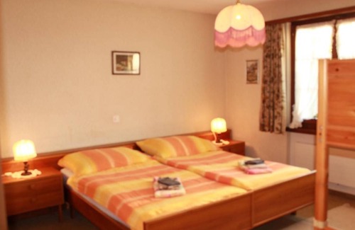Altnau Apartment | 107 m² Apartment ∙ 3 bedrooms ∙ 12 guests