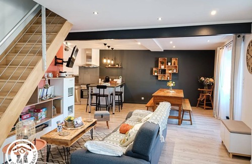 Latronquiere House | 107 m² Gîte ∙ 3 bedrooms ∙ 6 guests
