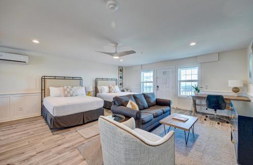 Surf City Apartment | 107 Queen Suite, 1st Floor Sundown
