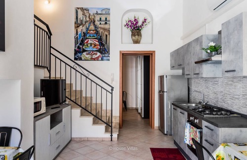 Noto Apartment | 108 m² Apartment ∙ 3 bedrooms ∙ 6 guests