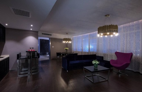 Jinghai County Hotel | 108 m² Hotel ∙ 2 bedrooms ∙ 8 guests
