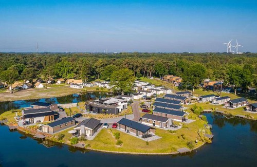 Mol Resort | 108 m² Resort ∙ 4 bedrooms ∙ 15 guests