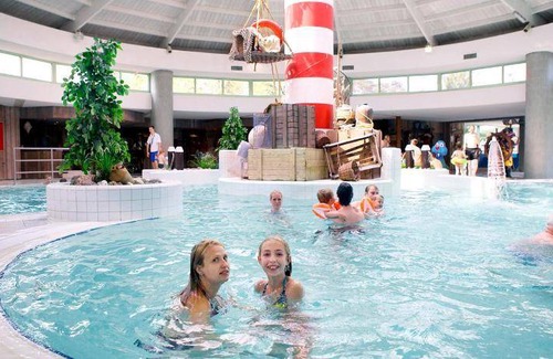 Mol Resort | 108 m² Resort ∙ 4 bedrooms ∙ 15 guests