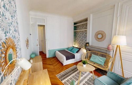 Terreaux - Bat d'argent Resort | 109 m² Private room ∙ 1 bedroom ∙ 1 guest