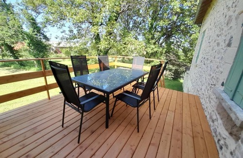 Bannes House | 109 m² Gîte ∙ 3 bedrooms ∙ 6 guests