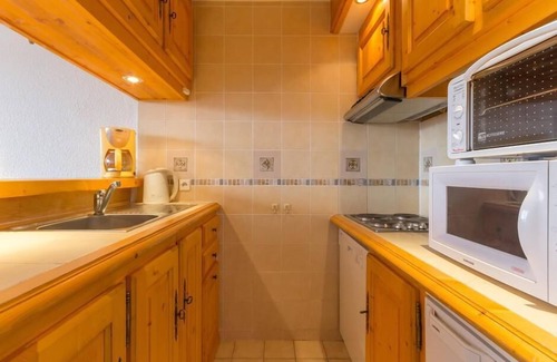 Arc-1800 Apartment | 10m from ski slopes, 2nd floor, view valley, balcony, tv, 33m², Les Arcs