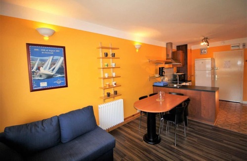 Tignes le Lac Apartment | 10m from ski slopes, 2nd floor, balcony, tv, ski locker, 28m², Tignes