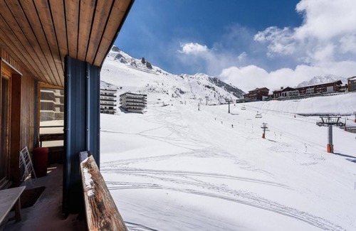 Le Lavachet Apartment | 10m from ski slopes, 5th floor, view ski slopes, balcony, tv, ski locker, 83m², Tignes