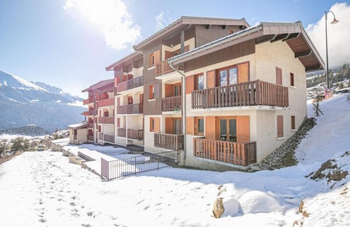 Aussois Apartment | 10m from ski slopes, floor -1, balcony, ski locker, 31m², Aussois