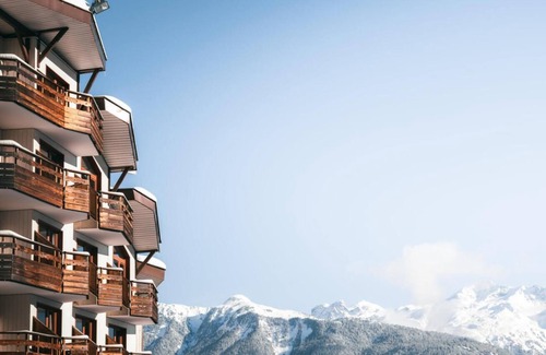 La Perriere Apartment | 10m from ski slopes, 5th floor, balcony, ski locker, 41m², La Tania