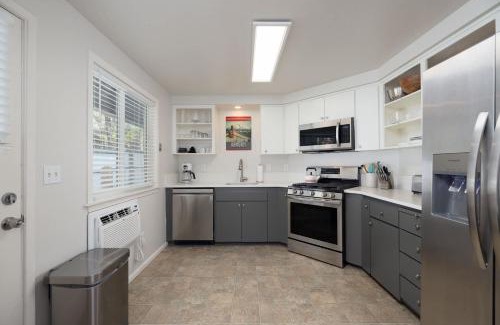 Orchard District House | 10min to Downtown Bend - Chic 2BDR