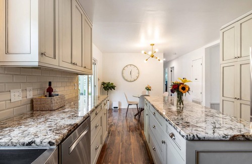 Toddville Road House | 10mins to downtown Ranch living on 1/2 acre