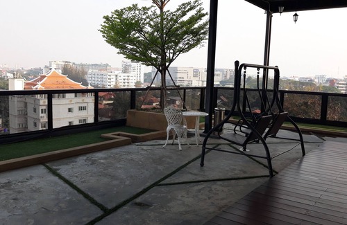 Chang Phueak Condo | 10mins walk to Nimmanhaemin rd, 15mins to chiang mai university and 25 old city