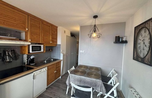 Jeux Apartment | 10th floor, balcony, tv, ski locker, 26m², Alpe d'Huez