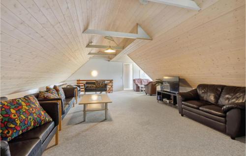 Vinderup House | 11 Bedroom Stunning Home In Vinderup
