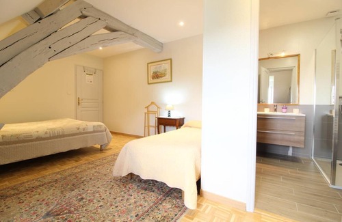 Puligny-Montrachet Hotel | 11 m² Hotel ∙ 1 bedroom ∙ 2 guests