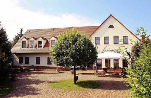 Neuwiese House | 11 Zweibettzimmer - Landhotel Neuwiese mit Traditionsgasthof An der Mühle