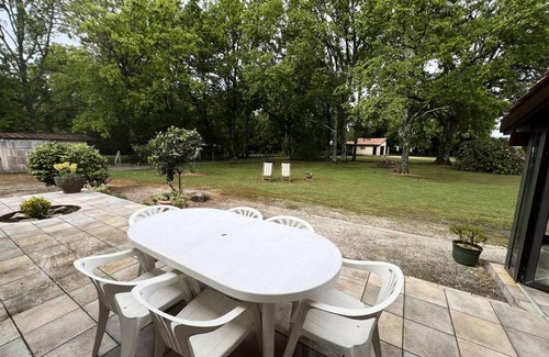 Saint-Vivien-de-Medoc House | 110 m² House ∙ 3 bedrooms ∙ 6 guests
