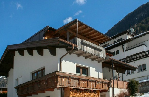 See Apartment | 110 m² Apartment ∙ 2 bedrooms ∙ 5 guests