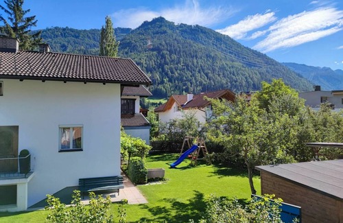 Prutz Apartment | 110 m² Apartment ∙ 4 bedrooms ∙ 8 guests