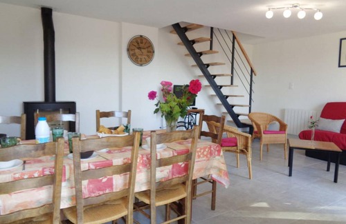Regny Cottage | 110 m² Cabin ∙ 3 bedrooms ∙ 6 guests