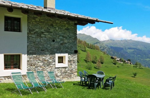 Sampeyre Ski Chalet | 110 m² Chalet ∙ 3 bedrooms ∙ 9 guests