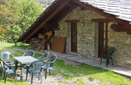 Sampeyre Ski Chalet | 110 m² Chalet ∙ 3 bedrooms ∙ 9 guests