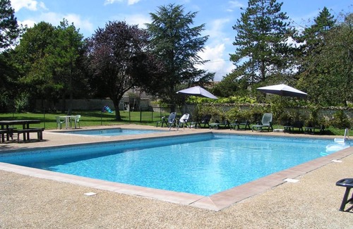 Duil-sur-le-Mignon House | 110 m² House ∙ 4 bedrooms ∙ 8 guests