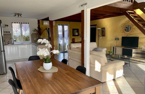 Perols House | 110 m² Gîte ∙ 4 bedrooms ∙ 8 guests
