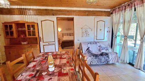 Poueyferre House | 110 m² House ∙ 3 bedrooms ∙ 6 guests