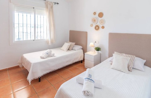 Alcaucin House | 110 m² House ∙ 3 bedrooms ∙ 7 guests