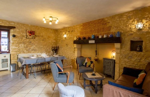 Limeuil House | 110 m² House ∙ 3 bedrooms ∙ 6 guests