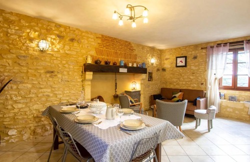 Limeuil House | 110 m² House ∙ 3 bedrooms ∙ 6 guests