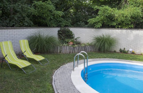 Balatonfuzfo House | 110 m² House ∙ 4 bedrooms ∙ 8 guests