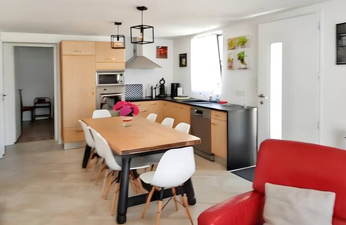 Plougonvelin Villa | 110 m² Villa ∙ 3 bedrooms ∙ 8 guests