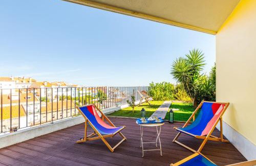 Santa Engracia Apartment | 110m2 flat, large terrace with a view and a garden
