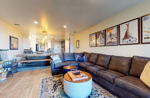 Mammoth Lakes Condo | 112 m² Condo ∙ 2 bedrooms ∙ 6 guests