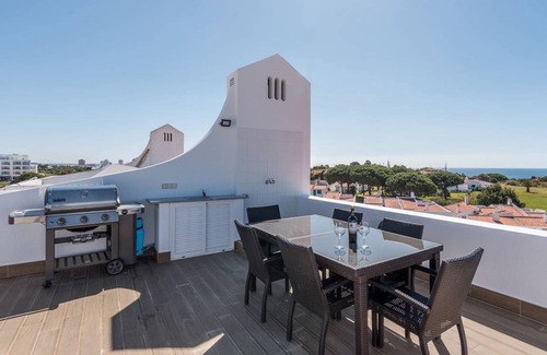 Prainha Apartment | 114 m² Apartment ∙ 3 bedrooms ∙ 5 guests