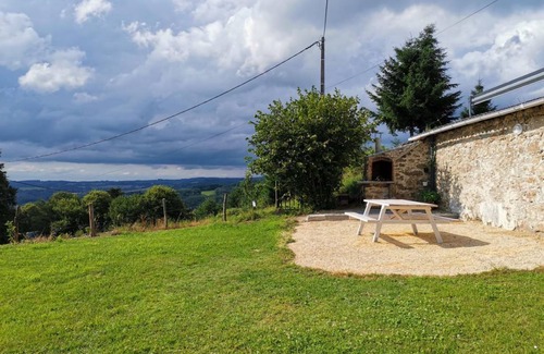 Correze House | 114 m² Gîte ∙ 3 bedrooms ∙ 6 guests